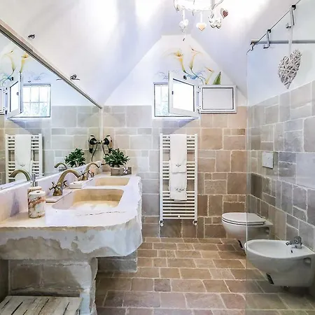 Trullo Giglio فيلة *