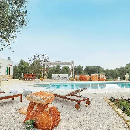 فيلة Trullo Giglio